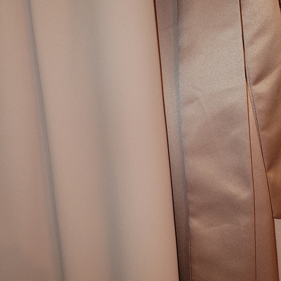 Formal Dress - Picture 4 of 4